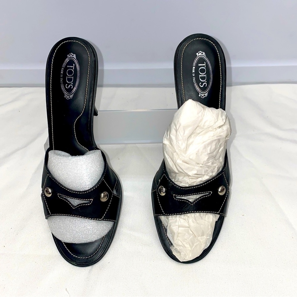 Tod's Brown Leather  Heeled Slides Made In Italy Size 39 EU 8 US.